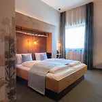 Riku Hotell